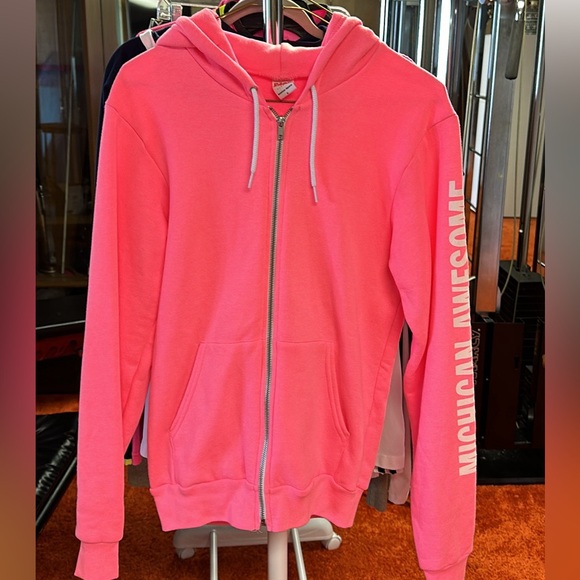 Jackets & Blazers - NWOT Pink Zip-Up Michigan Hoodie - Small
